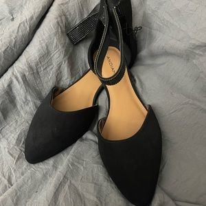 NWOT Size 9 black suede flats with ankle strap